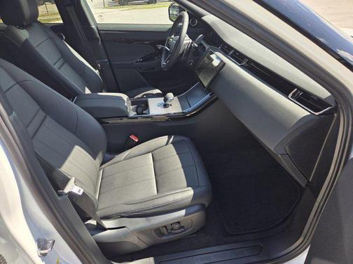 2026 Land Rover Range Rover Evoque Core S