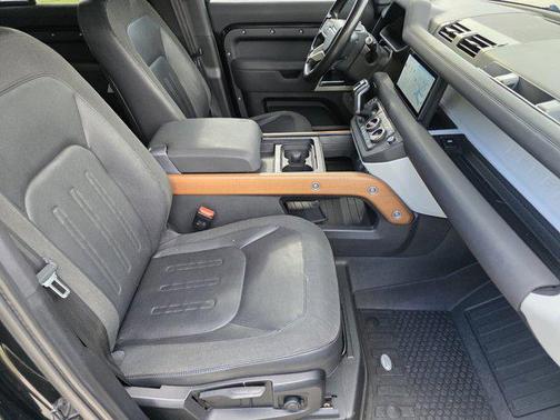 Black 2020 Land Rover Defender 110 S
