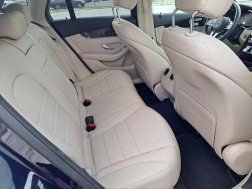 2022 Mercedes-Benz GLC 300 Base