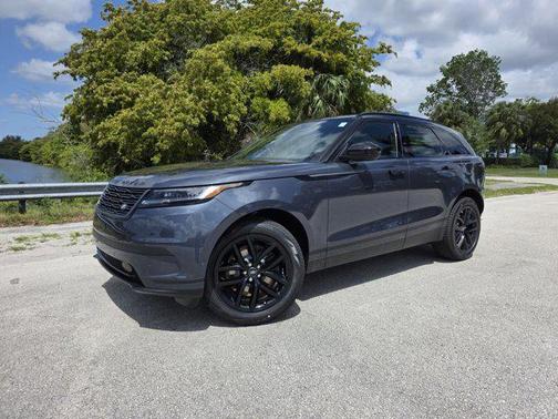 Varesine Blue Metallic 2026 Land Rover Range Rover Velar P250 S