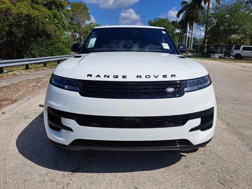 2025 Land Rover Range Rover Sport SE