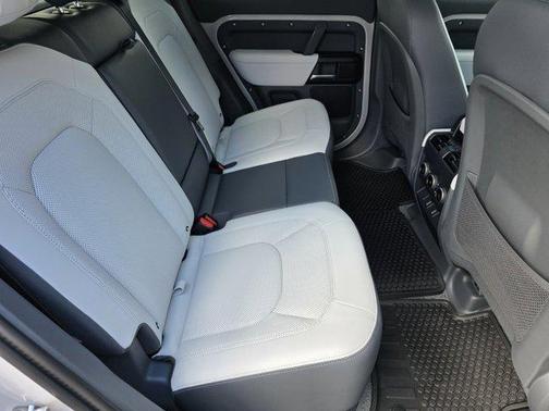 2026 Land Rover Defender P400 X