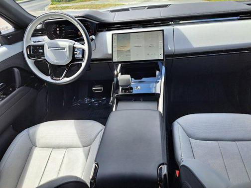 2024 Land Rover Range Rover Sport SE