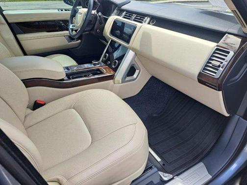 2022 Land Rover Range Rover Westminster