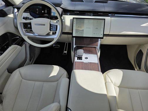 Batumi Gold Premium Metallic 2024 Land Rover Range Rover P530 Autobiography