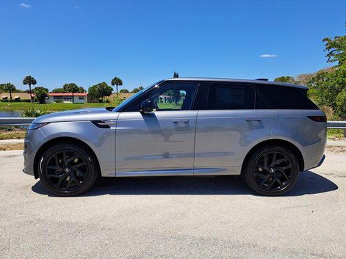 2025 Land Rover Range Rover Sport SE