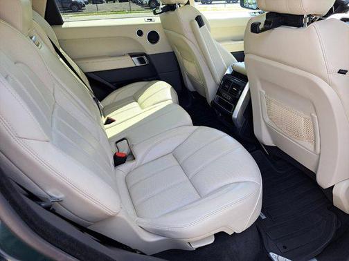 2017 Land Rover Range Rover Sport 3.0L Supercharged HSE