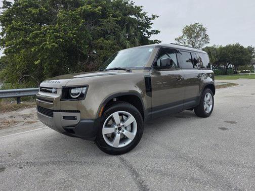 2026 Land Rover Defender P300 S