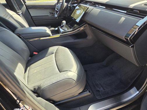 2024 Land Rover Range Rover Sport SE