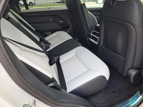 2025 Land Rover Range Rover Sport Autobiography