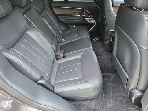 2022 Land Rover Range Rover P400 SE