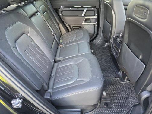 Santorini Black 2022 Land Rover Defender 110 X-Dynamic SE