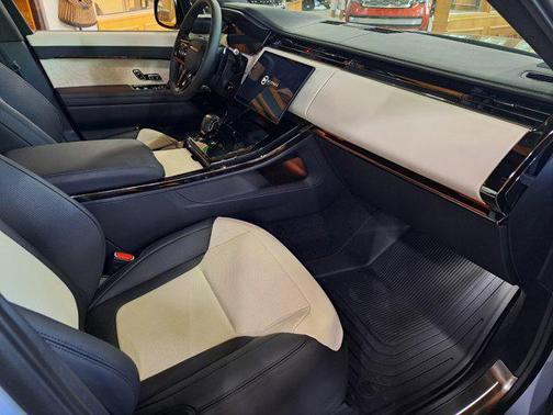 2025 Land Rover Range Rover Sport P635 SV Edition Two