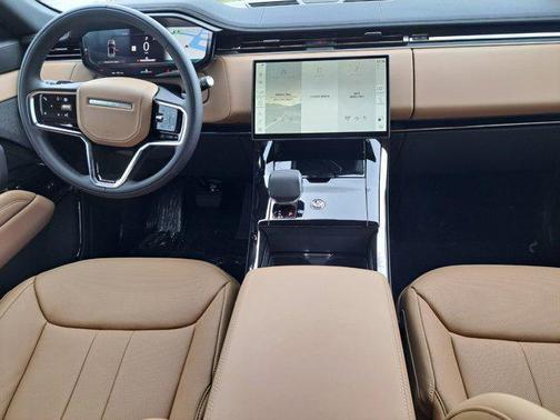 2025 Land Rover Range Rover Sport SE