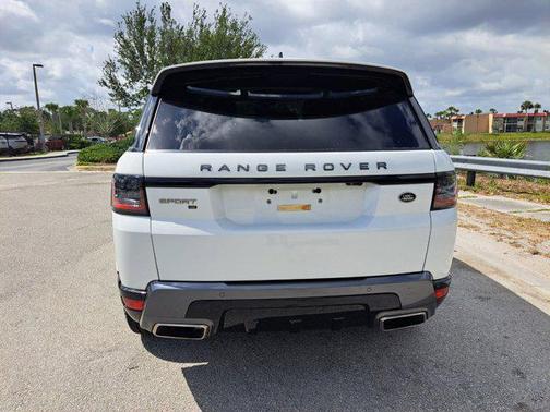 2022 Land Rover Range Rover Sport HSE Silver Edition