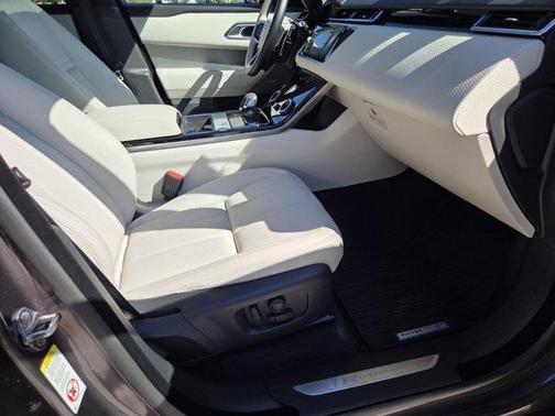 2023 Land Rover Range Rover Velar P250 S R-Dynamic