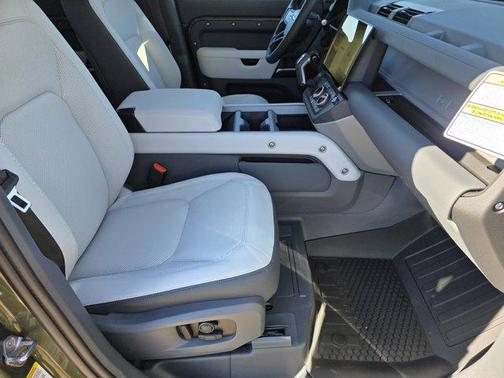 2026 Land Rover Defender P400 X