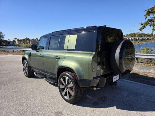 2026 Land Rover Defender P400 X