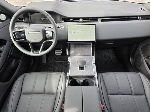 2026 Land Rover Range Rover Evoque Dynamic SE