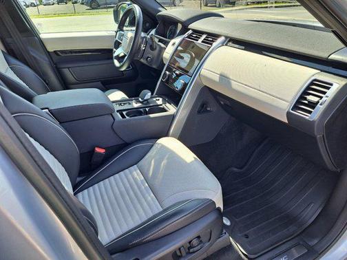 2023 Land Rover Discovery P360 HSE R-Dynamic