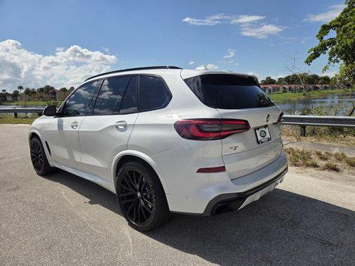 2022 BMW X5 sDrive40i