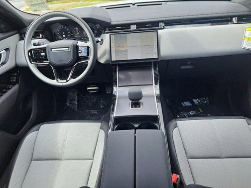 2026 Land Rover Range Rover Velar P250 SE R-Dynamic