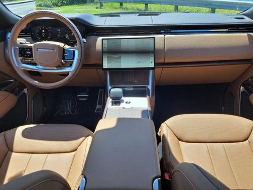 2025 Land Rover Range Rover P530 Autobiography