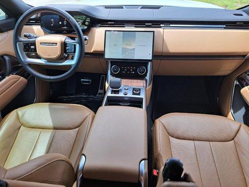 2023 Land Rover Range Rover P530 SE