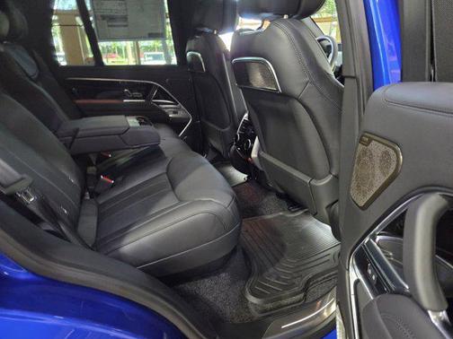 2025 Land Rover Range Rover P530 Autobiography