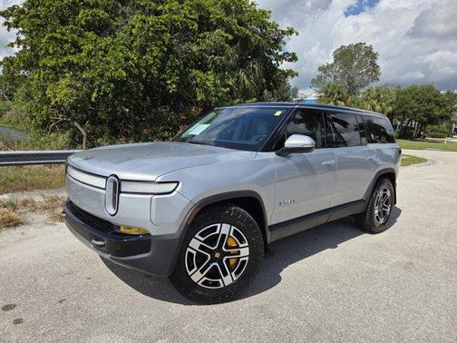 2023 Rivian R1S Launch Edition