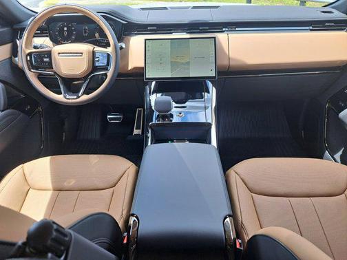 2025 Land Rover Range Rover Sport SE
