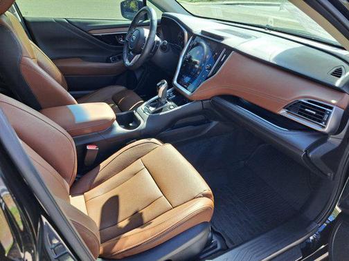 2021 Subaru Outback Touring XT
