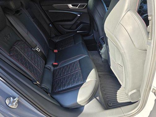 2022 Audi RS 6 Avant 4.0T