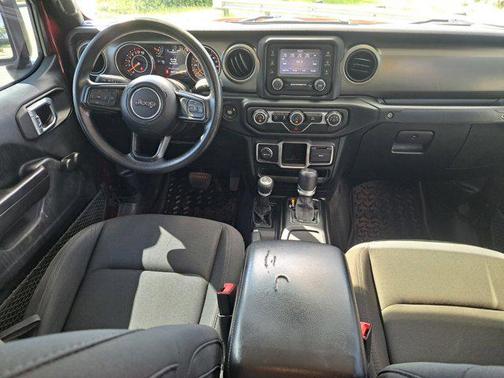 2021 Jeep Gladiator Sport