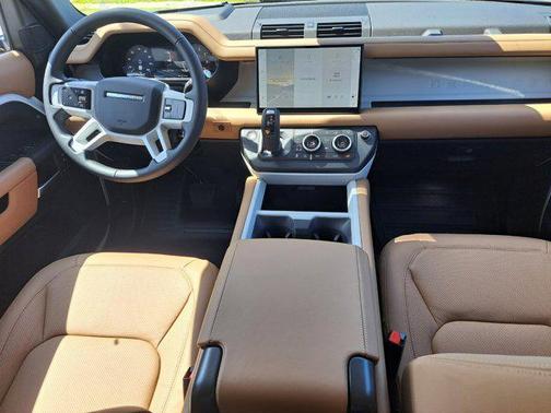 2025 Land Rover Defender 130 P300 S