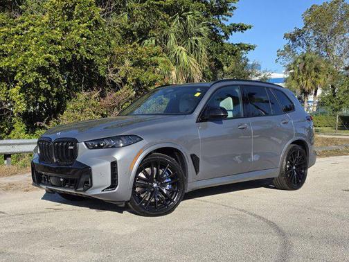 2025 BMW X5 M60i