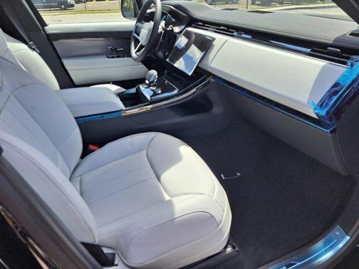 2025 Land Rover Range Rover Sport P360 S