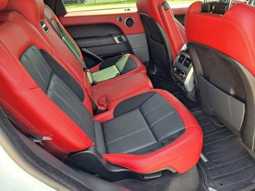 2020 Land Rover Range Rover Sport HST MHEV