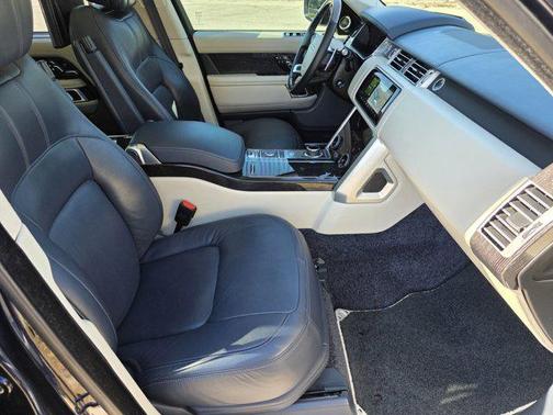 2020 Land Rover Range Rover Autobiography