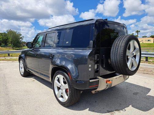 2023 Land Rover Defender 110 X