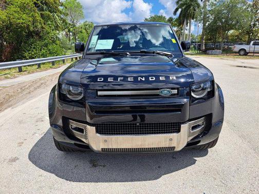 2023 Land Rover Defender 110 X