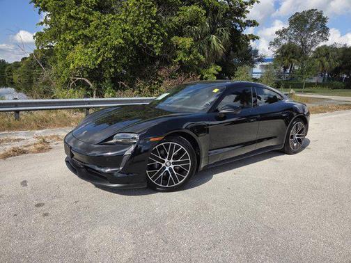 2021 Porsche Taycan Base