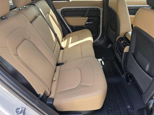 Borasco Grey Metallic 2026 Land Rover Defender P300 S