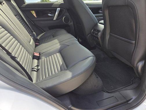 2025 Land Rover Discovery Sport S