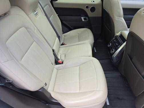 Fuji White 2022 Land Rover Range Rover Sport HSE Silver Edition