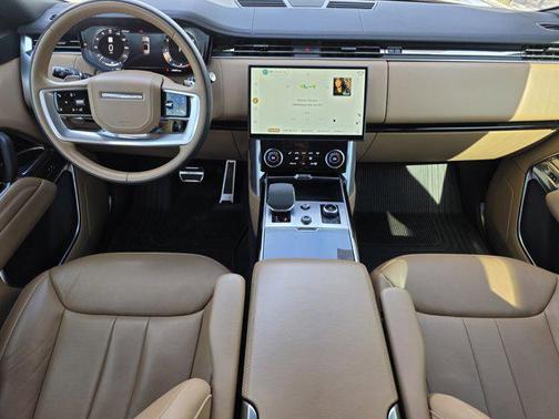 2023 Land Rover Range Rover P530 SE