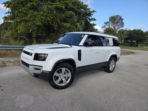 2024 Land Rover Defender 130 P400 S
