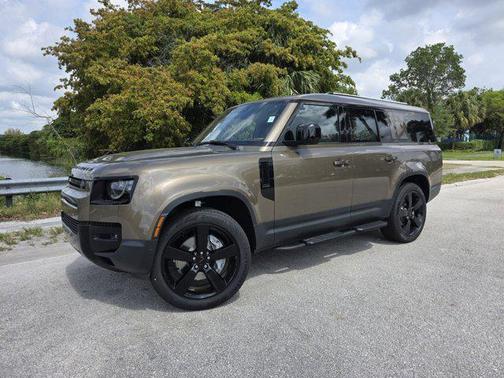 Gondwana Stone Metallic 2026 Land Rover Defender P300 S