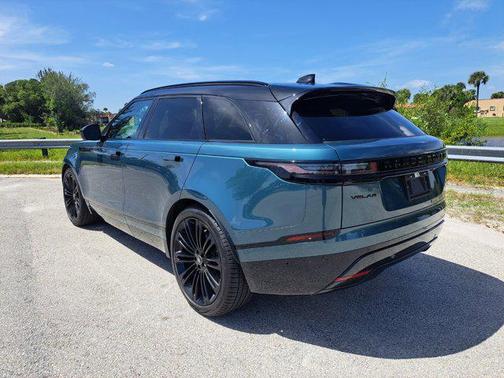 2026 Land Rover Range Rover Velar P400 Autobiography