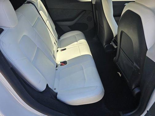 Pearl White Multi-Coat 2023 Tesla Model Y Long Range Dual Motor All-Wheel Drive